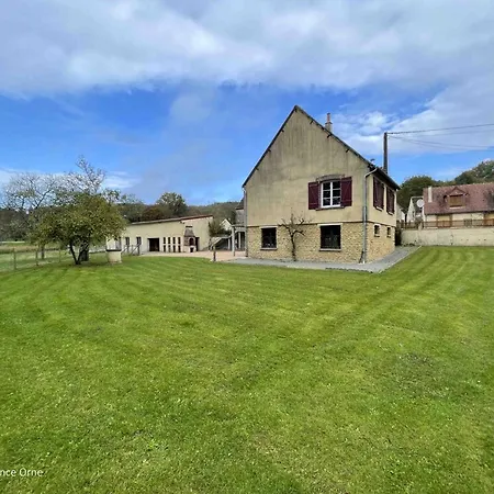 Maison Spacieuse Avec Jardin Et Animaux Acceptes, Ideale Pour Famille Ou Amis - Fr-1-497-232 Moutiers-au-Perche