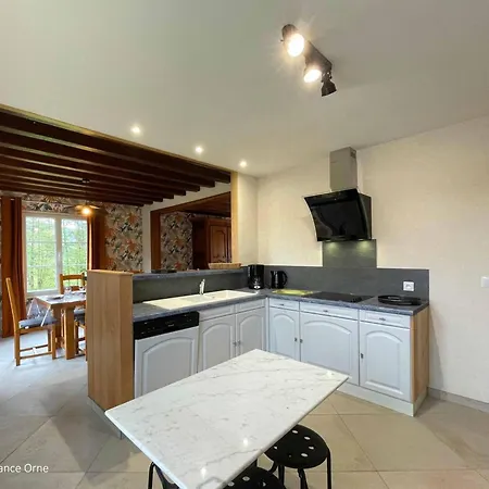 Maison Spacieuse Avec Jardin Et Animaux Acceptes, Ideale Pour Famille Ou Amis - Fr-1-497-232 Moutiers-au-Perche