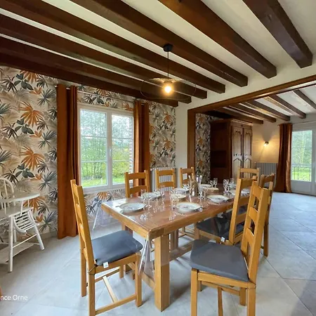 Maison Spacieuse Avec Jardin Et Animaux Acceptes, Ideale Pour Famille Ou Amis - Fr-1-497-232 * Moutiers-au-Perche