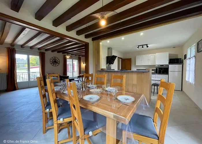 Maison Spacieuse Avec Jardin Et Animaux Acceptes, Ideale Pour Famille Ou Amis - Fr-1-497-232