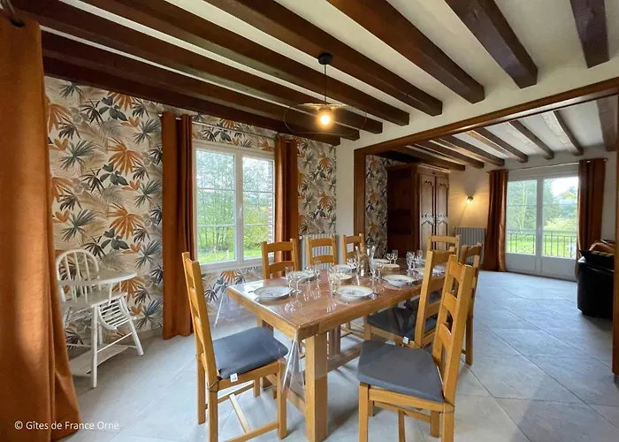 Maison Spacieuse Avec Jardin Et Animaux Acceptes, Ideale Pour Famille Ou Amis - Fr-1-497-232 * Moutiers-au-Perche
